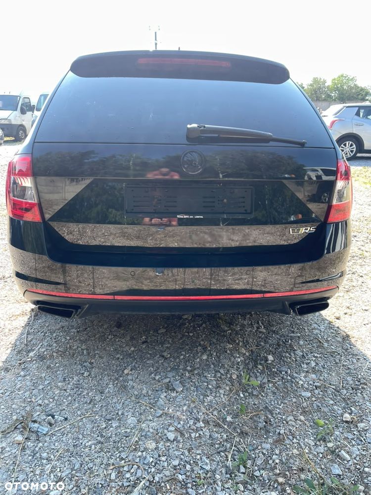 Skoda Octavia 2.0 TSI DSG RS 230 - 6