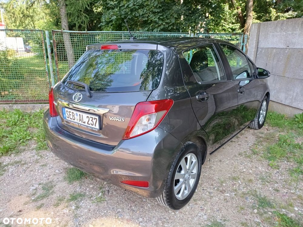 Toyota Yaris 1.33 VVT-i Cool - 19