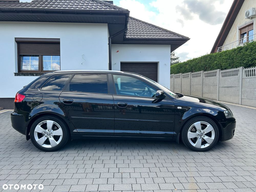 Audi A3 Sportback - 13