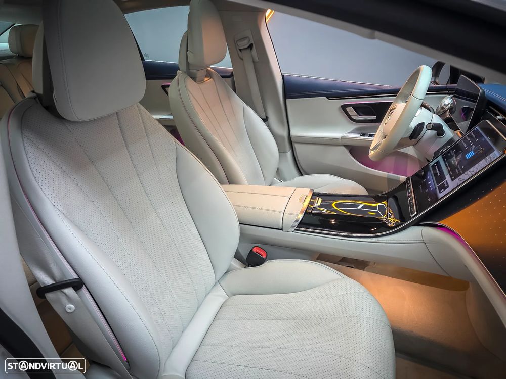 Mercedes-Benz EQE SUV 300 - 30