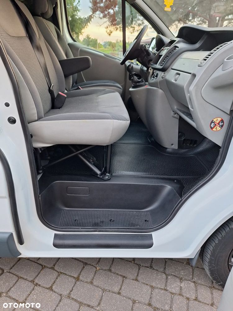 Opel Vivaro L2H1 DPF Life - 38