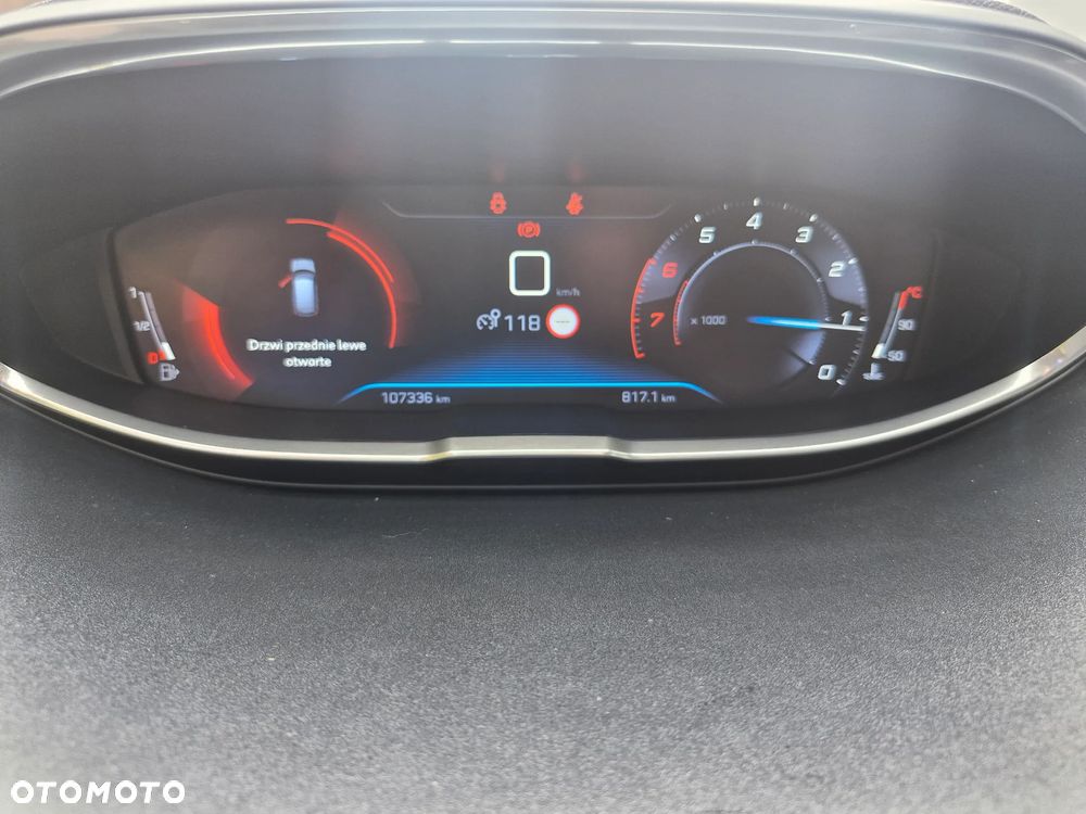 Peugeot 3008 PureTech 130 Stop & Start GPF Allure - 26