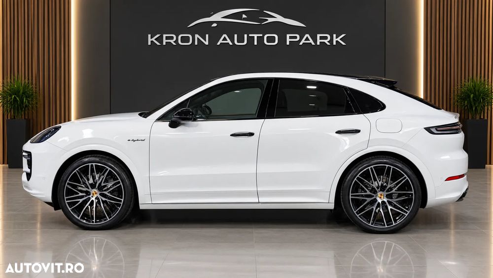 Porsche Cayenne Coupe - 5