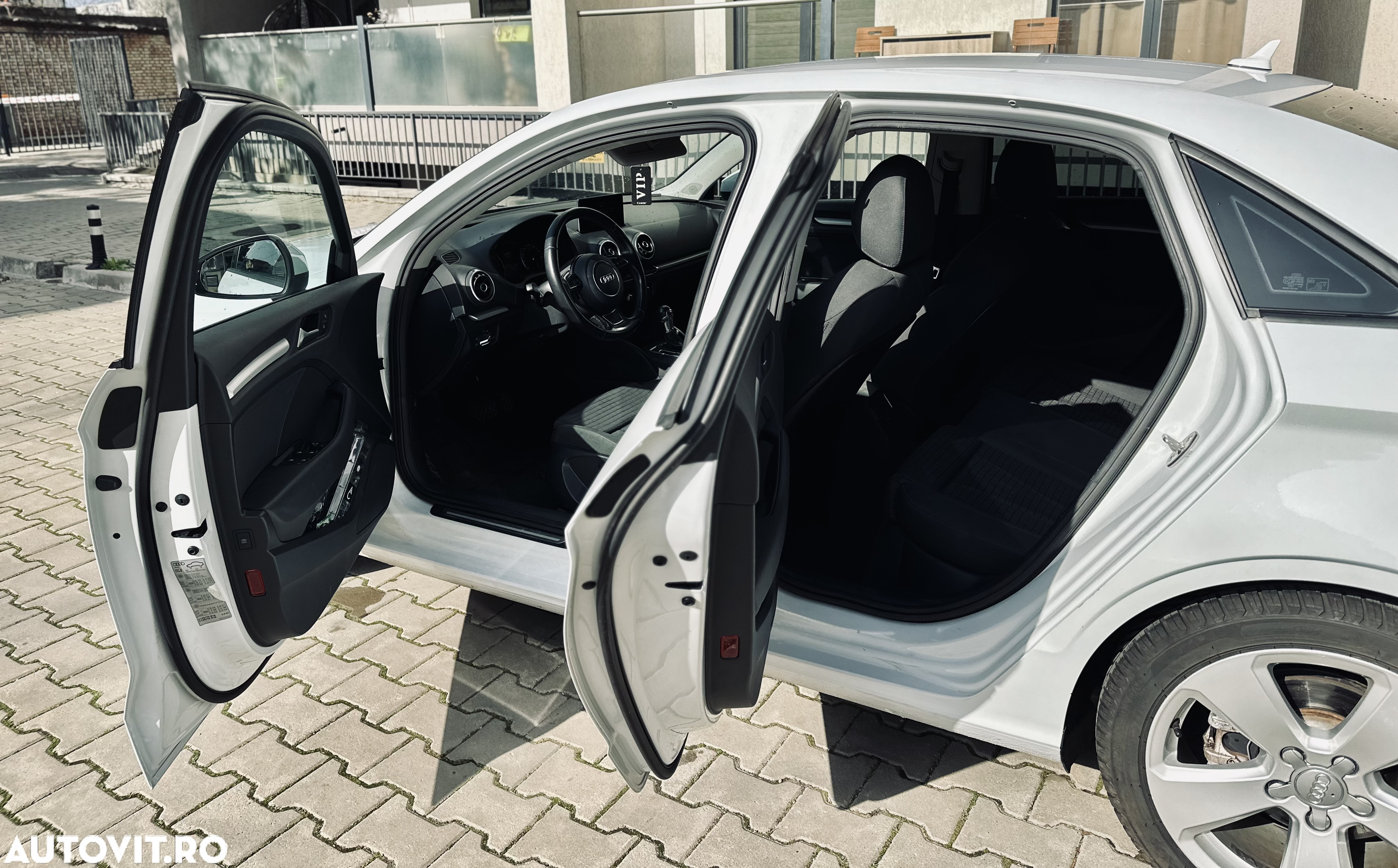 Audi A3 2.0 TDI Limousine S tronic Attraction - 7