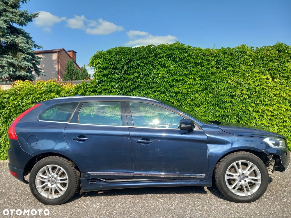 Volvo XC 60 D5 AWD Summum - 6