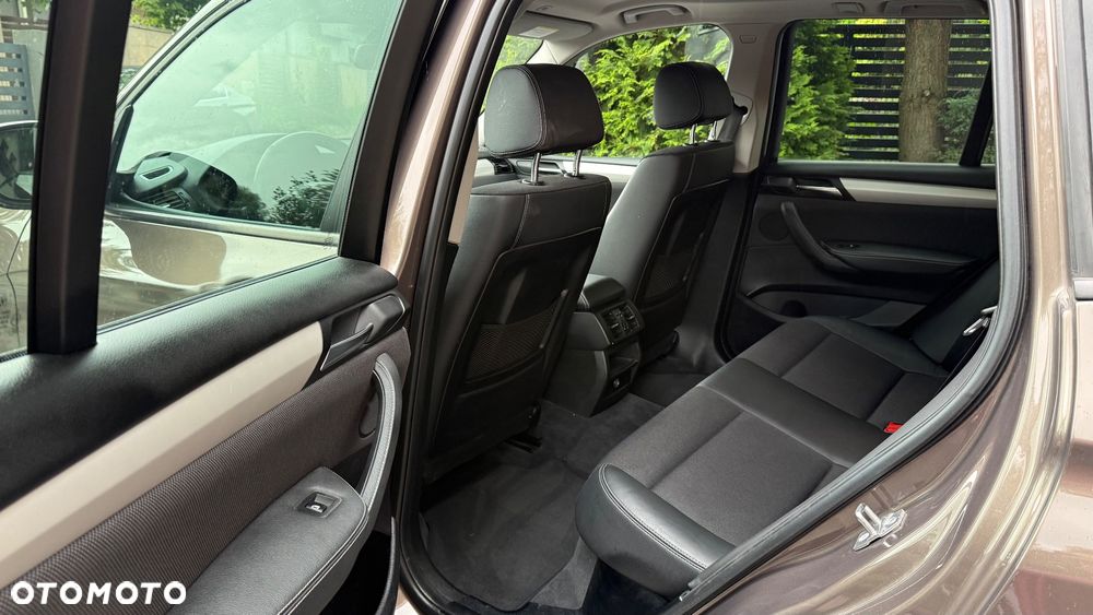 BMW X3 xDrive20d - 31