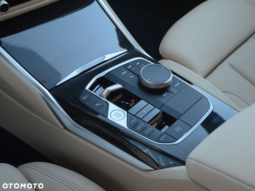 BMW Seria 3 - 23
