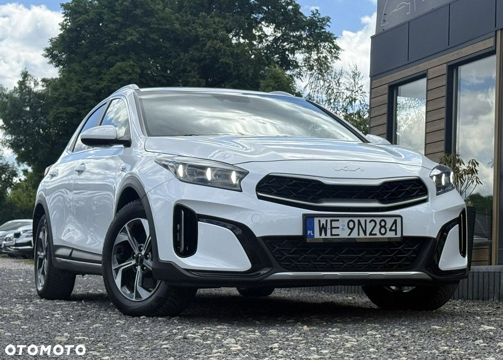 Kia XCeed 1.5 T-GDI M DCT - 2