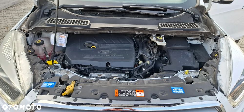 Ford Kuga - 34