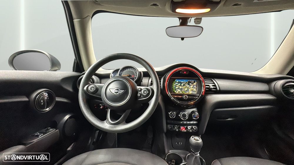 MINI 3 Portas One D - 6