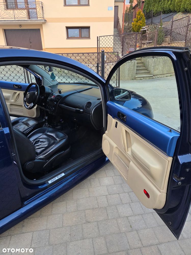 Volkswagen Beetle - 4