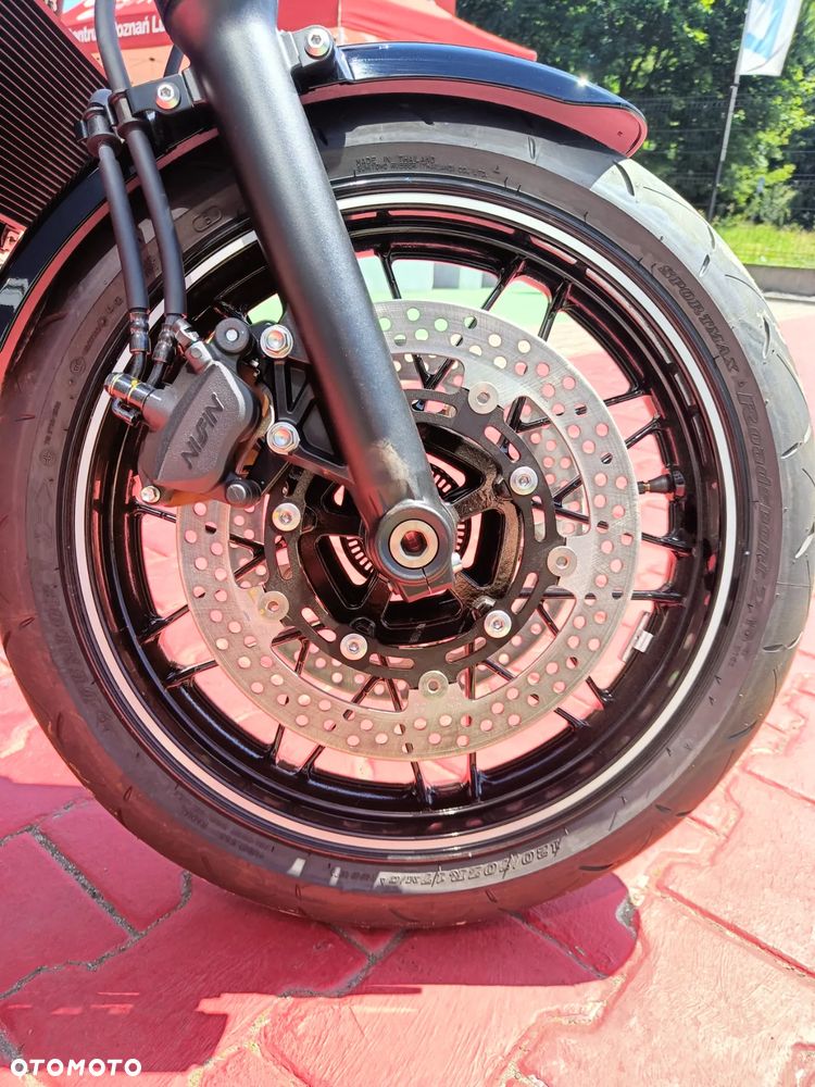 Kawasaki Z 650 RS - 13