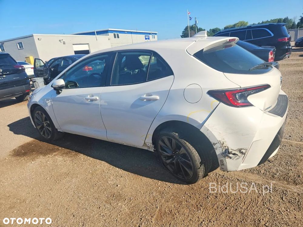 Toyota Corolla - 3