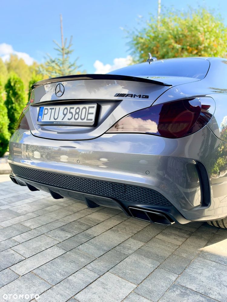 Mercedes-Benz CLA 45 AMG 4-Matic - 13