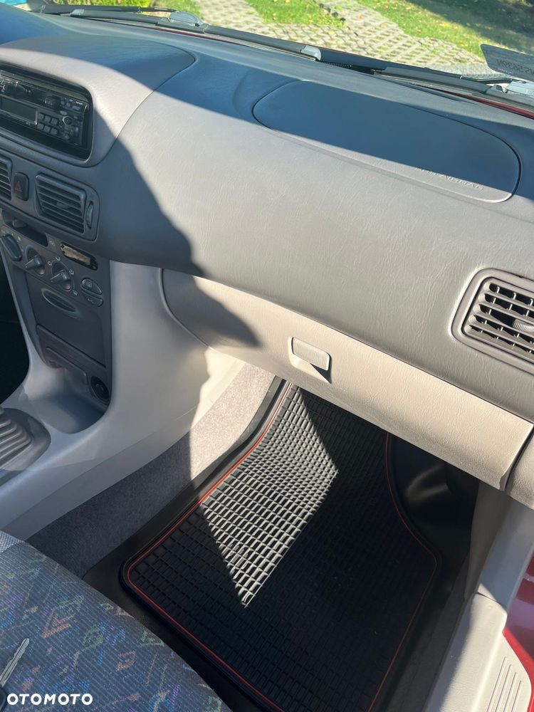 Toyota Corolla 1.4 XLi - 20