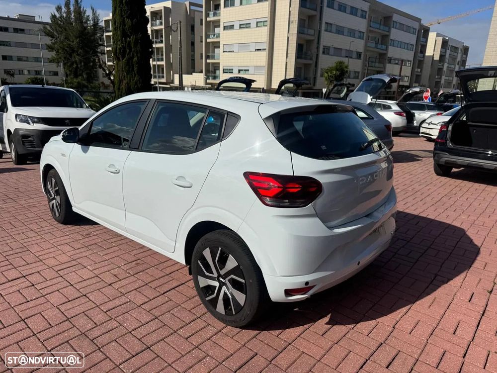Dacia Sandero 1.0 TCe Essential - 7