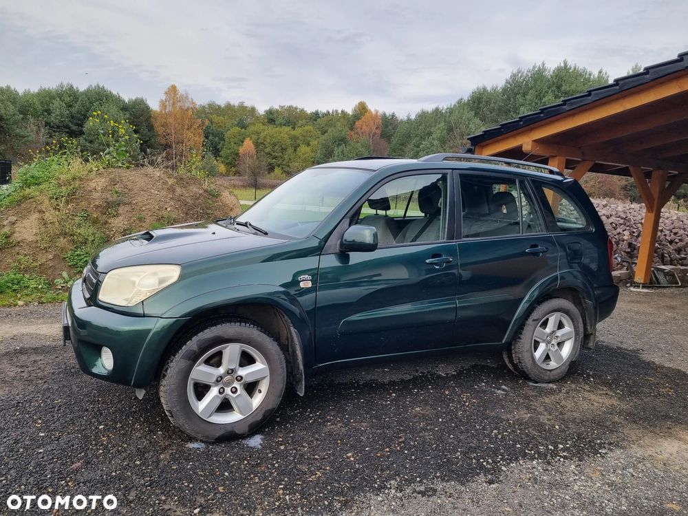 Toyota RAV4 - 1