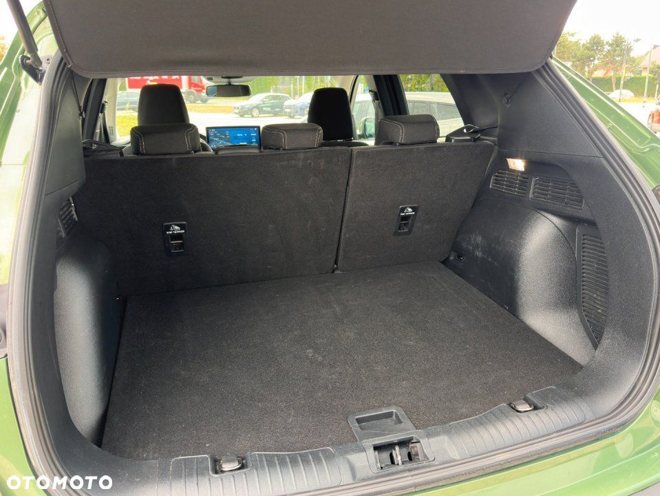 Ford Kuga - 24