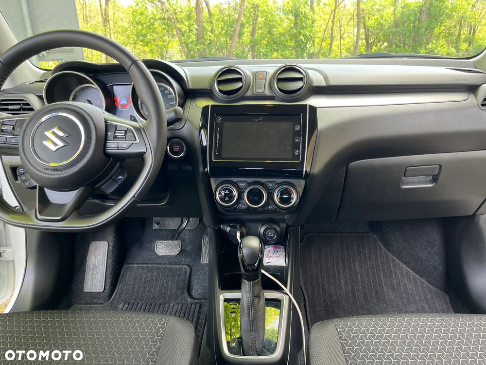 Suzuki Swift 1.2 Dualjet Hybrid CVT Comfort - 33