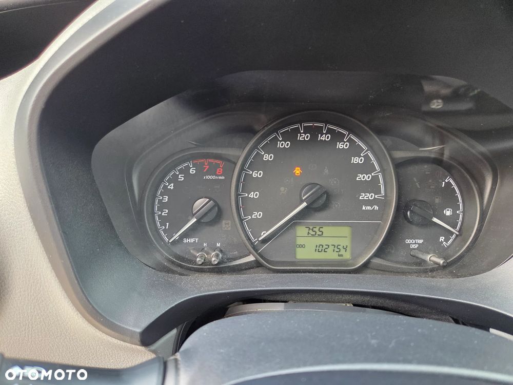 Toyota Yaris 1.5 Active - 4