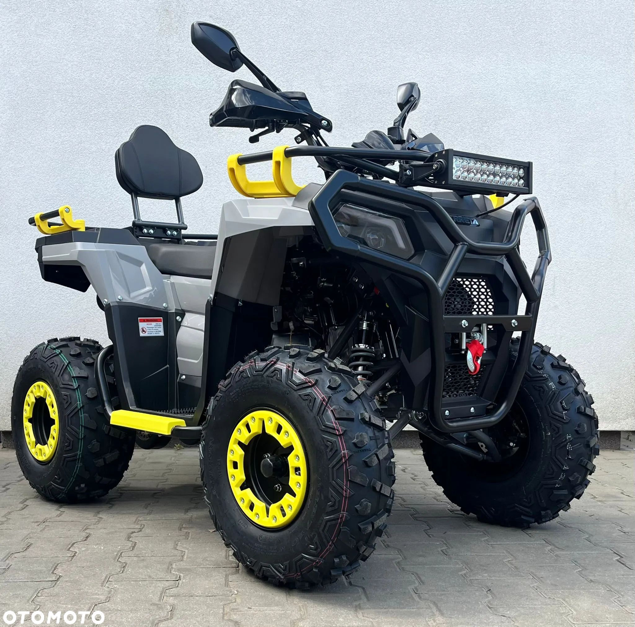 Berreta Hummer 200