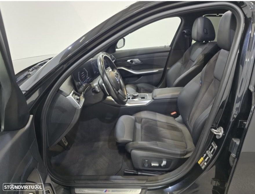 BMW 320 e Pack 50 anos M Auto - 6