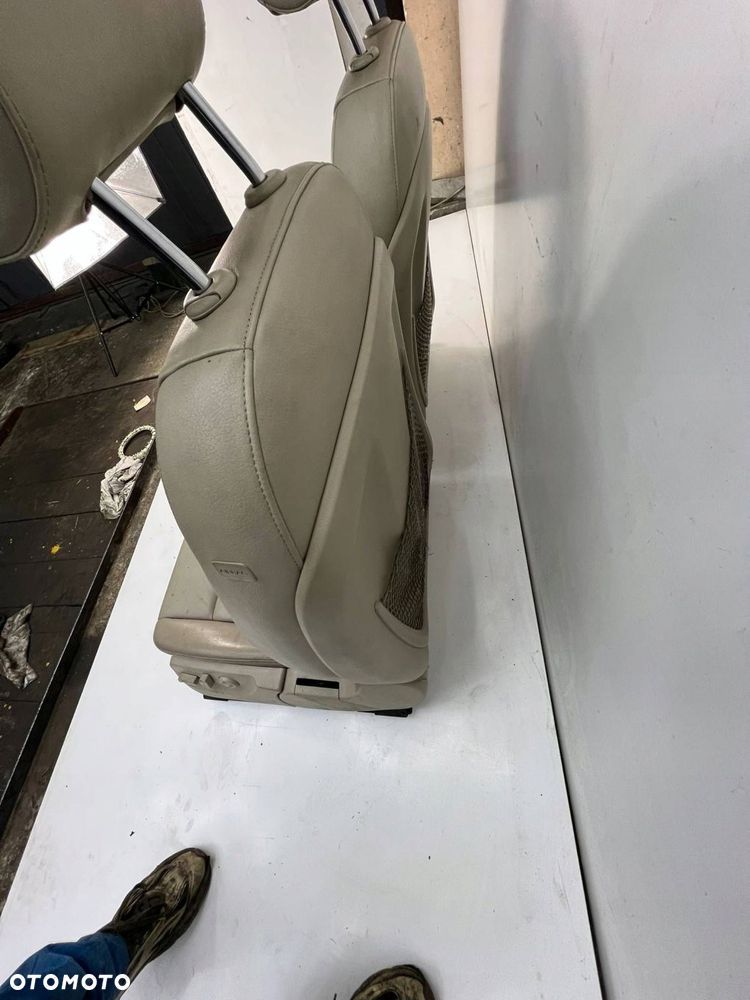 Komptel skórzanych, elektrycznych foteli z boczkami Audi A6 S6 C6 4F - 11