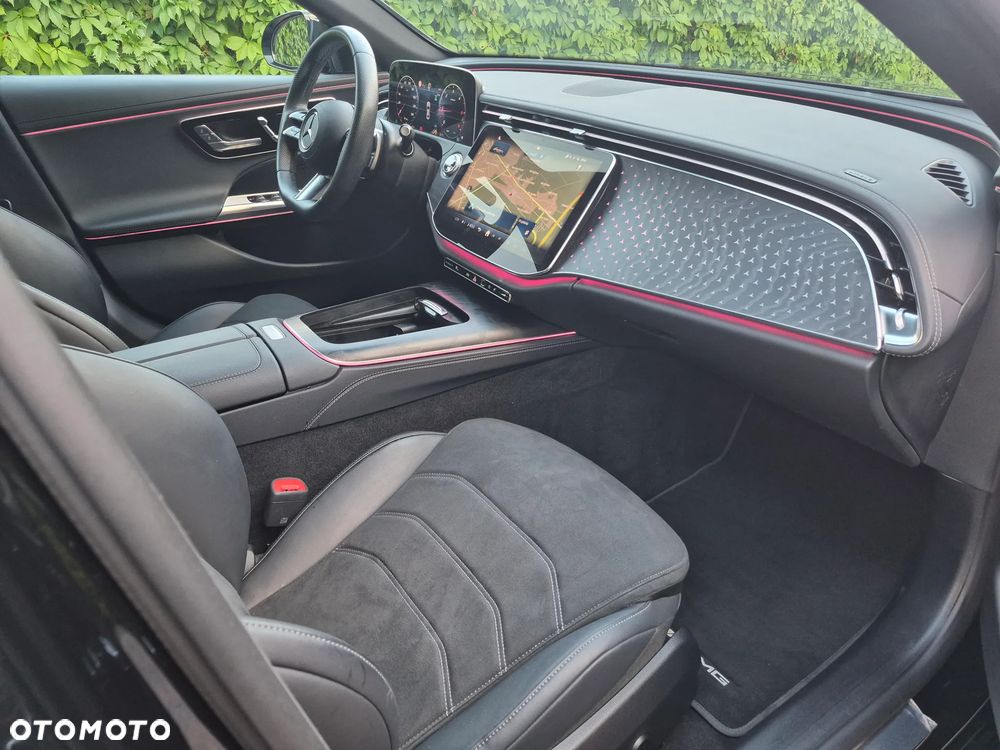 Mercedes-Benz Klasa E 220 d mHEV 4-Matic AMG 9G-Tronic - 10