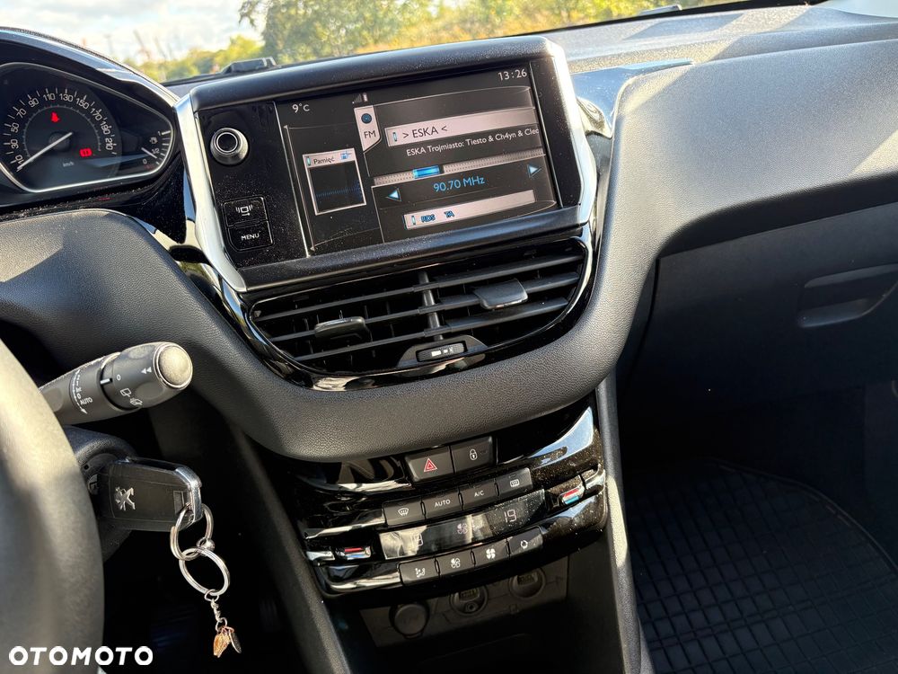 Peugeot 208 1.6 VTi Allure - 16