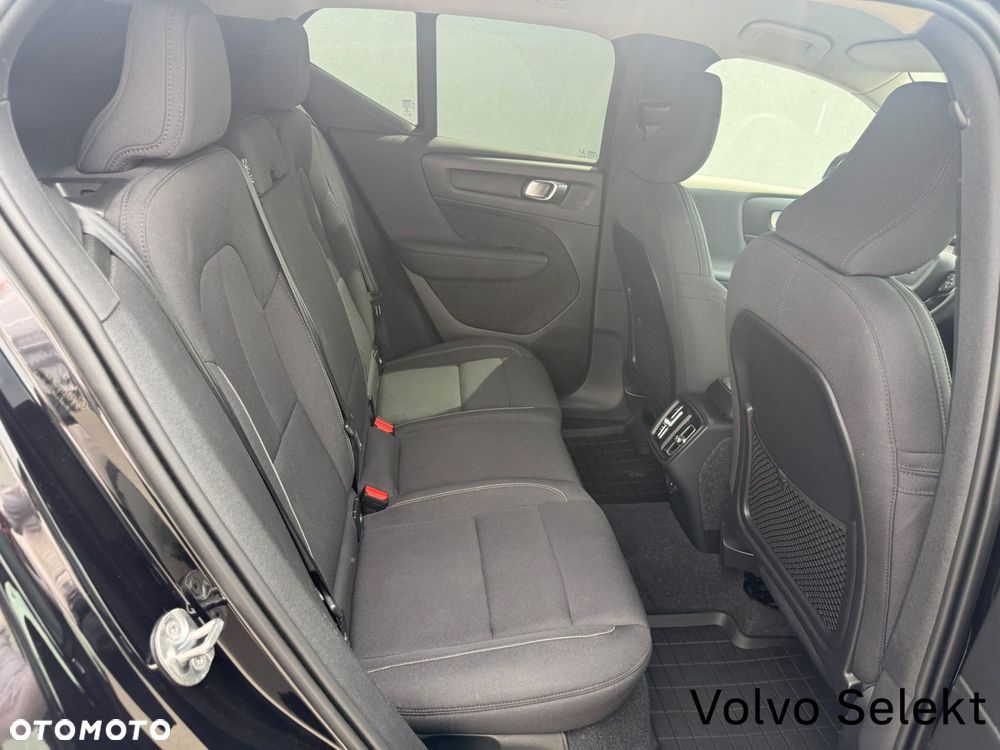 Volvo XC 40 - 31
