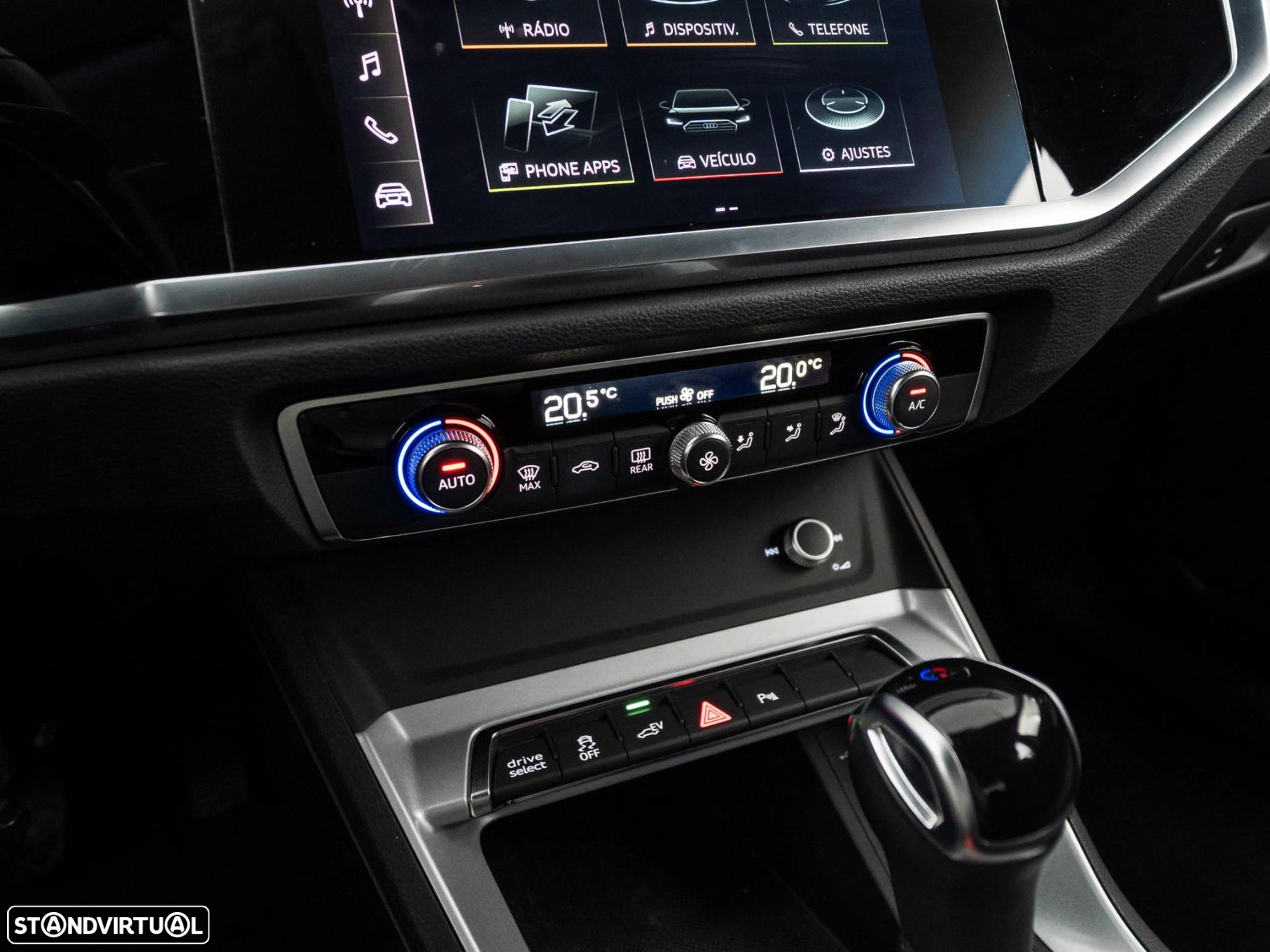 Audi Q3 45 TFSIe S tronic - 31