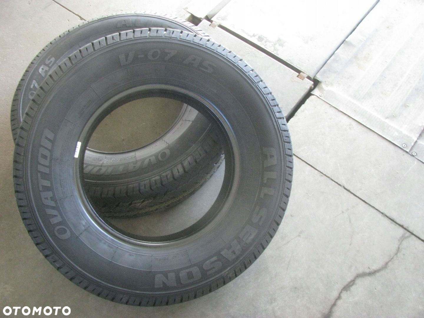 225/70R15C OVATION V-07 AS NOWE 2 szt. Całoroczne - 2