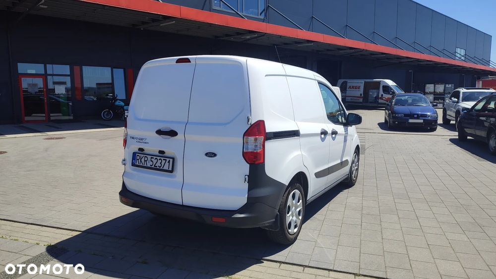 Ford TRANSIT COURIER - 3
