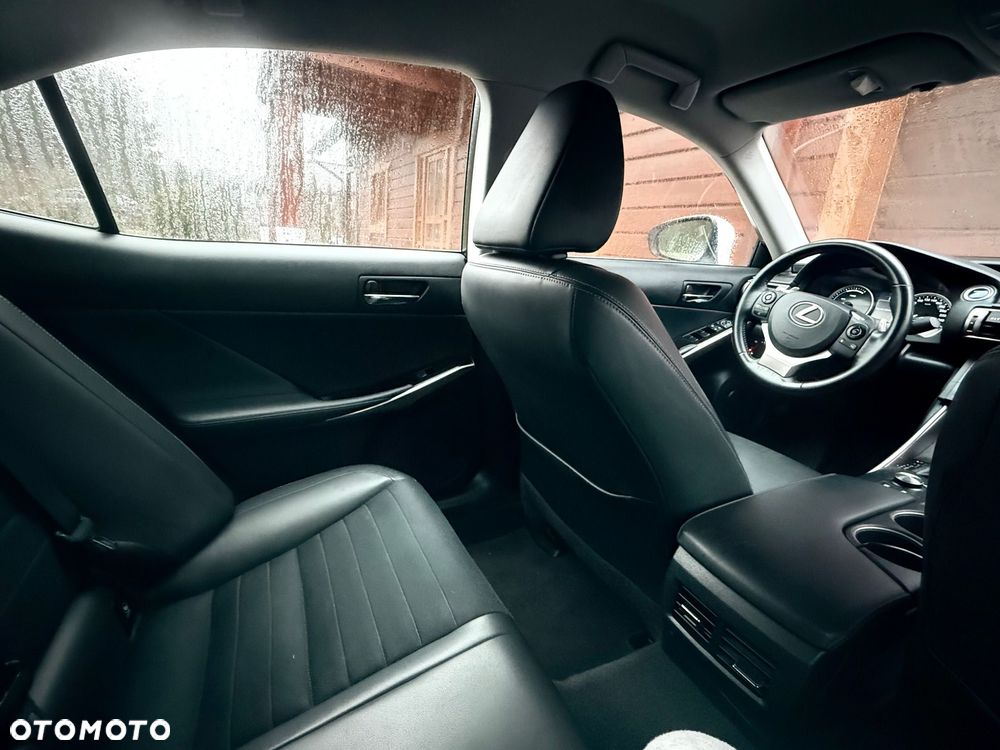 Lexus IS 250 Elegance - 21