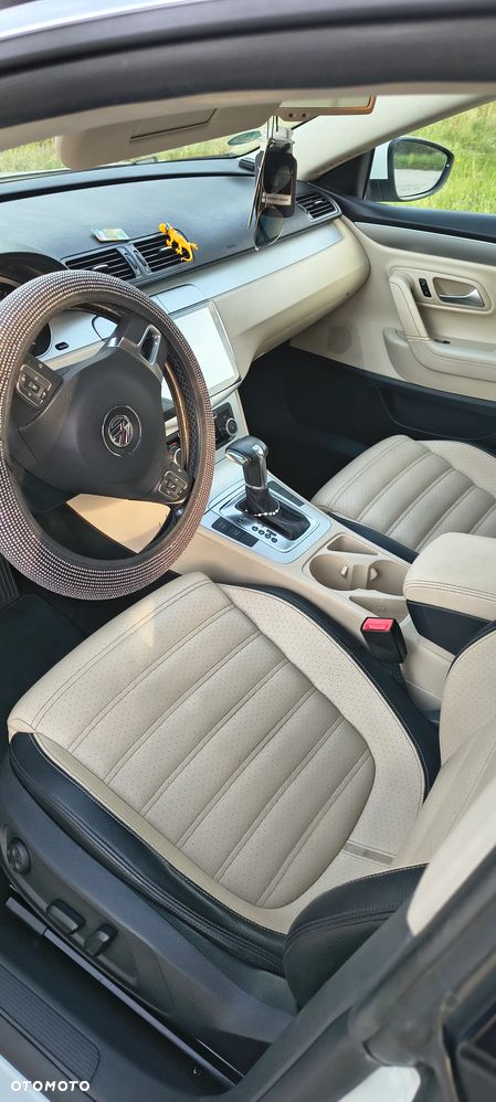 Volkswagen CC - 12