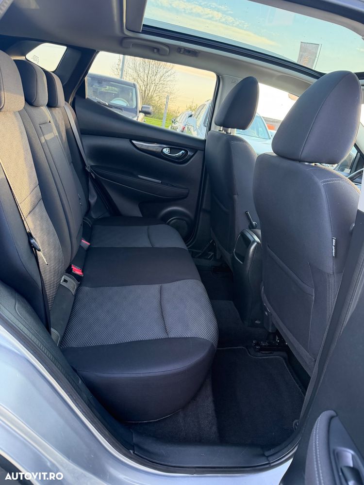 Nissan Qashqai 1.5 DCI TEKNA - 21