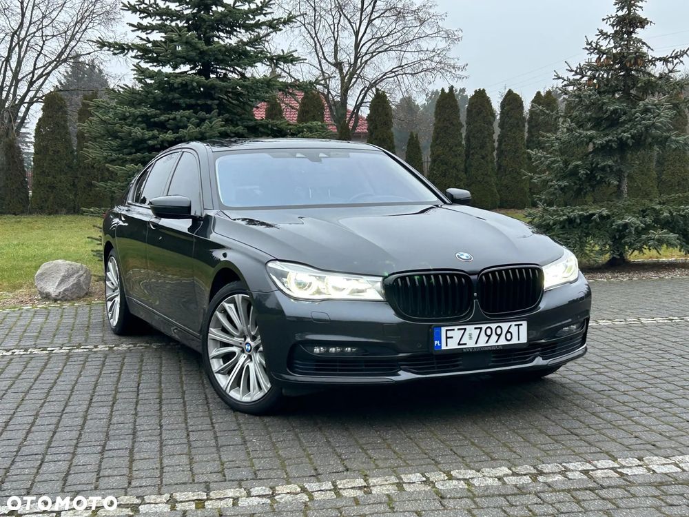BMW Seria 7 750i - 3