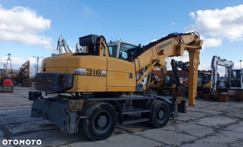 Liebherr A316 - 7