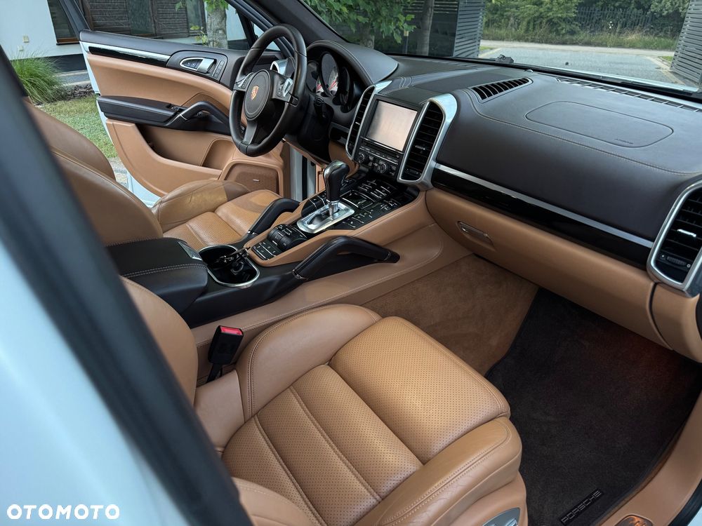 Porsche Cayenne Diesel - 34