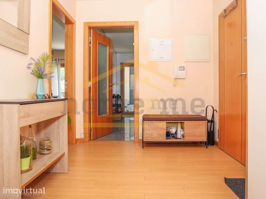 Fantástico Apartamento T3 com box e generosas áreas - Grande imagem: 3/33