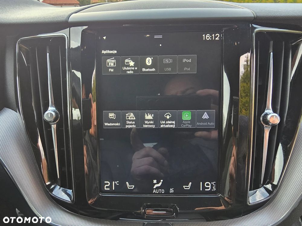 Volvo XC 60 D4 Geartronic RDesign - 31