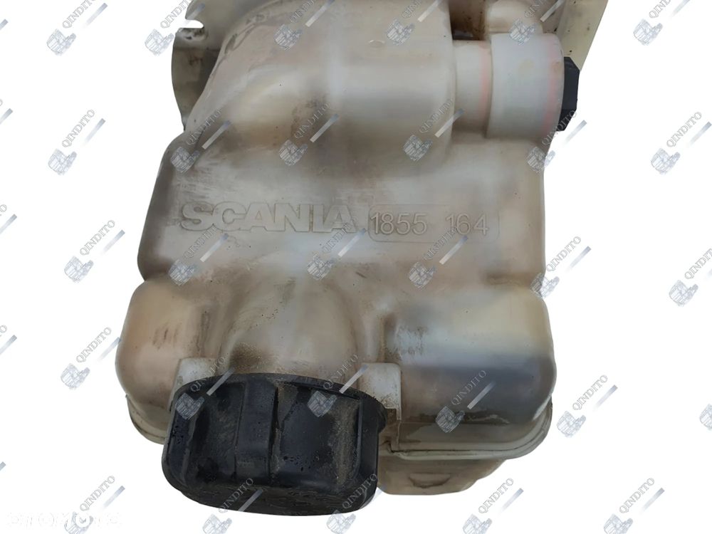 ZBIORNIK WYRÓWNAWCZY PŁYNU SCANIA 4  P G R T - 3