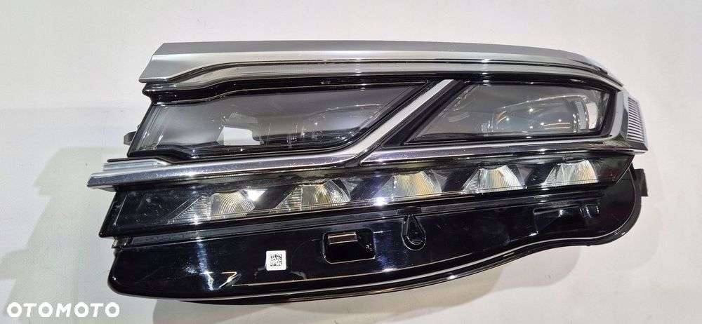 lampa reflektor przód lewy vw touareg iii full led 761941081 - 5