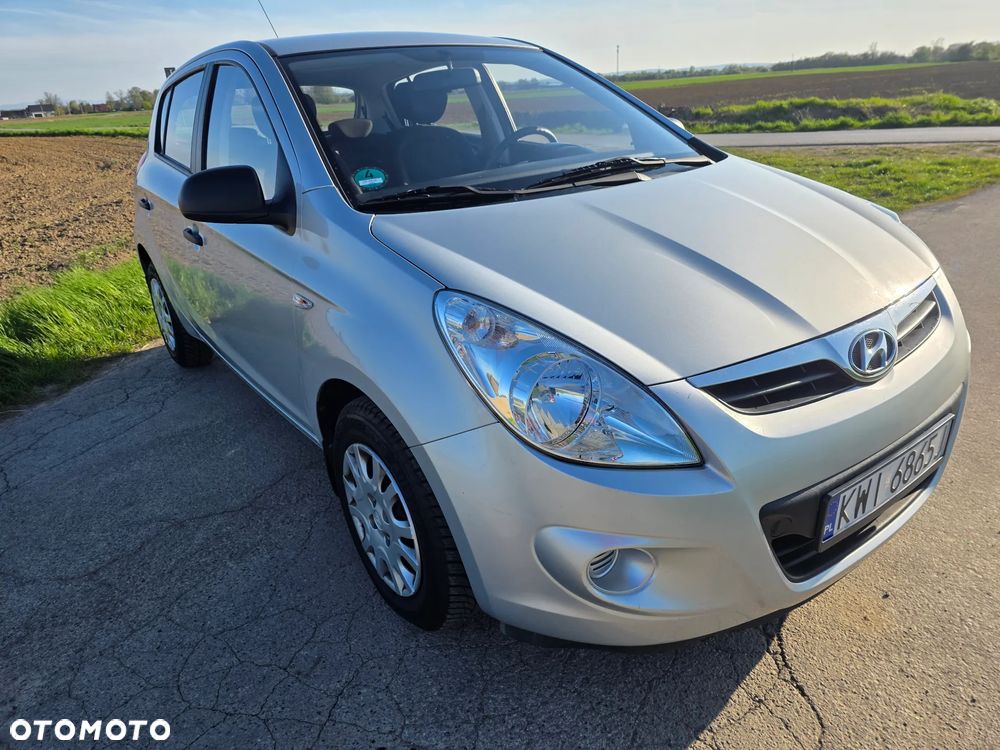 Hyundai i20 - 33