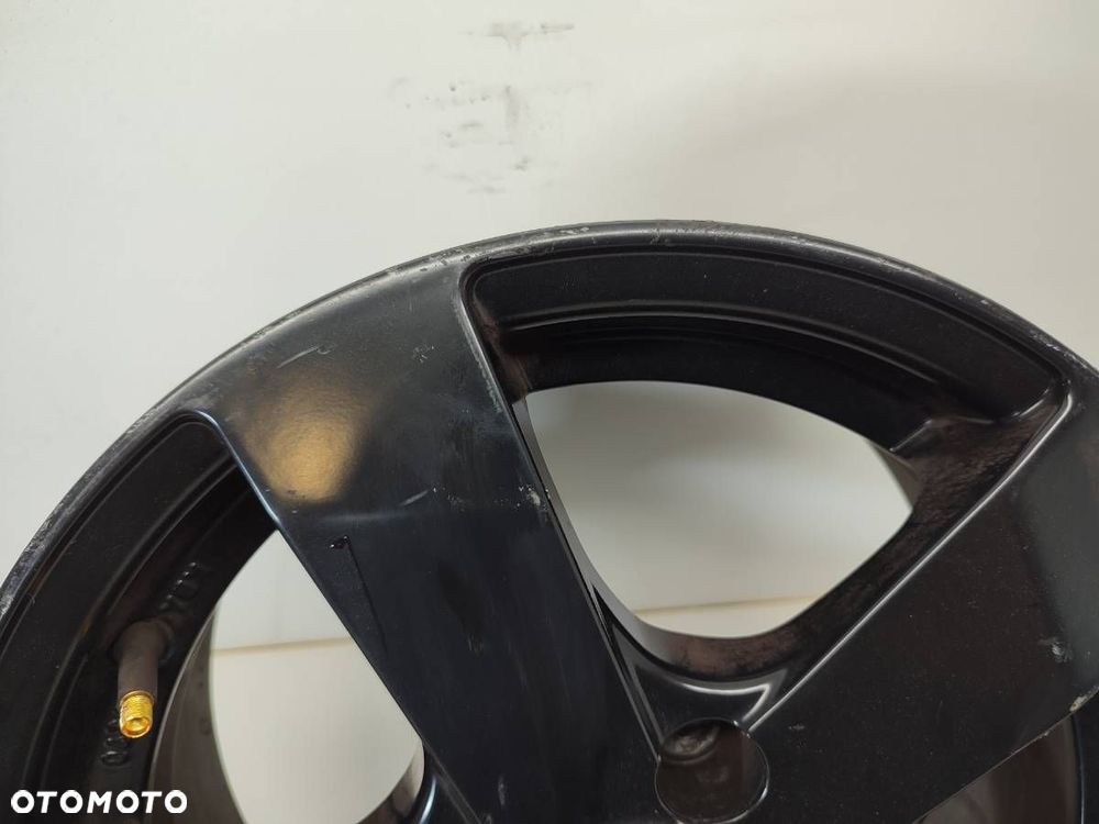 FELGA ALUMINIOWA 14 6J 4X100 CENTR 62 ET35  VW UP! (121, 122, BL1, BL2, BL3, 123) 2011 - 2022 1.0 55 - 6