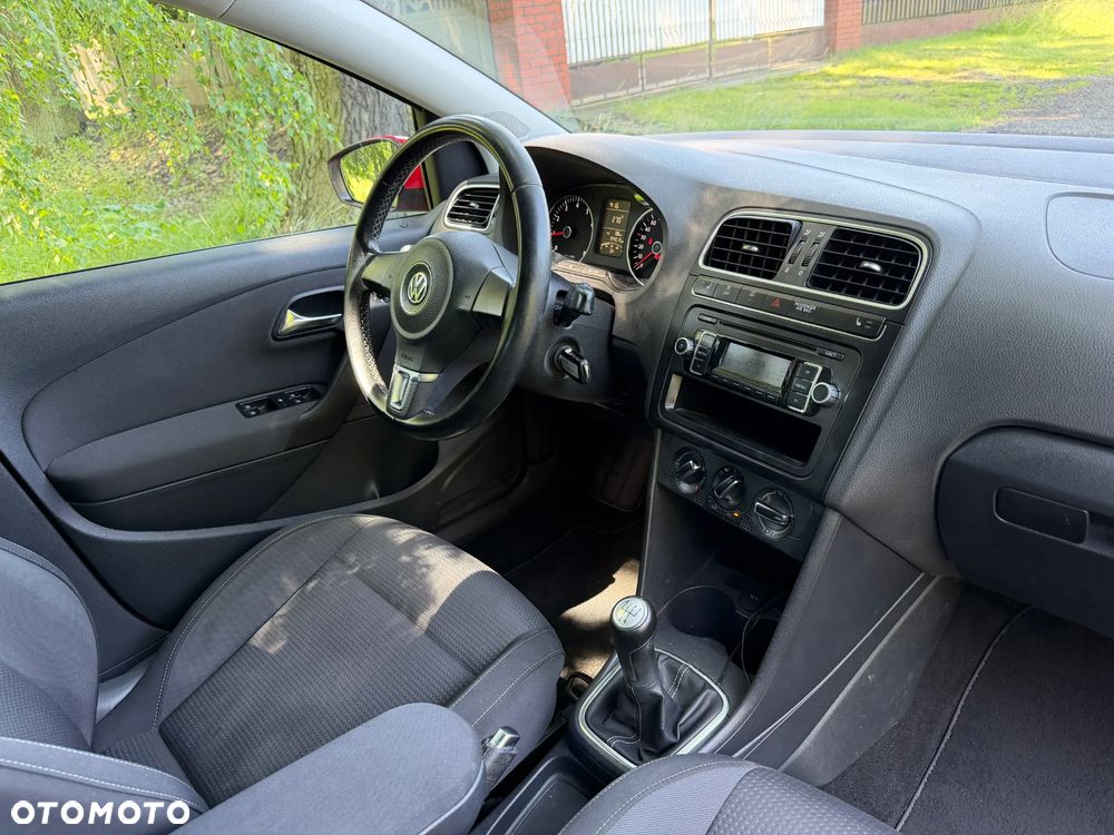 Volkswagen Polo - 31