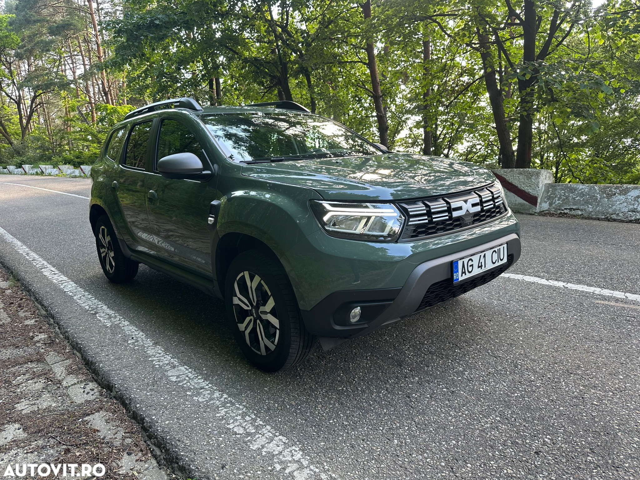 Dacia Duster TCe 130 2WD GPF Celebration - 3