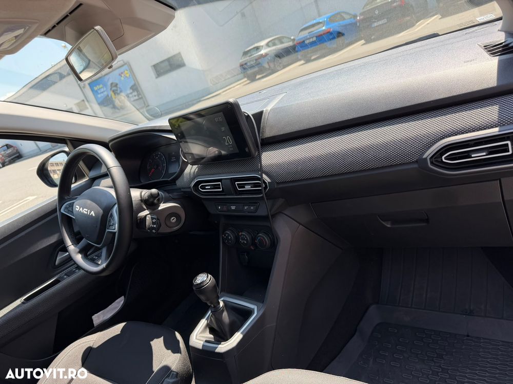 Dacia Logan TCe 90 MT6 Expression - 7