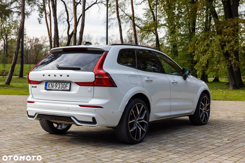 Volvo XC 60 T8 Plug-In Hybrid AWD Polestar Engineered - 3