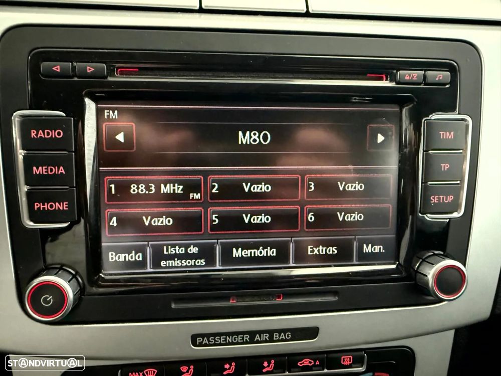 VW Passat CC 2.0 TDi BlueMotion - 26